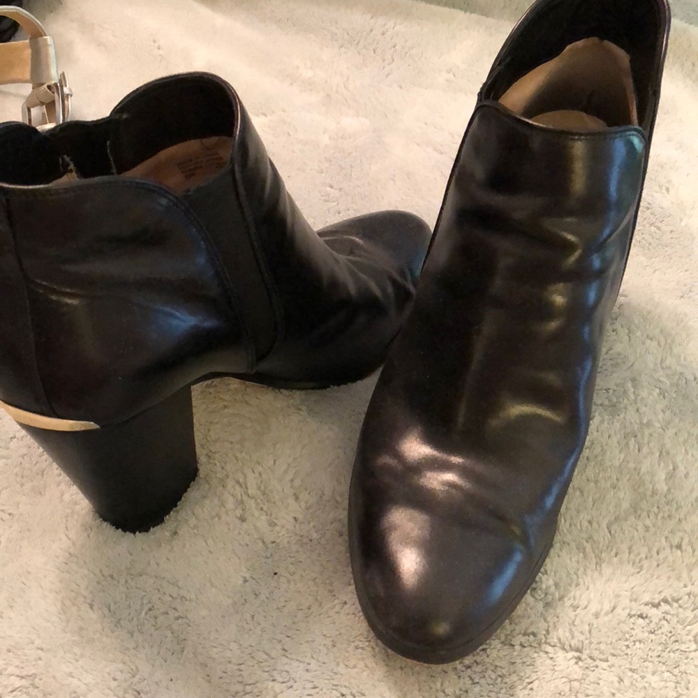 Michael Kors black leather boots